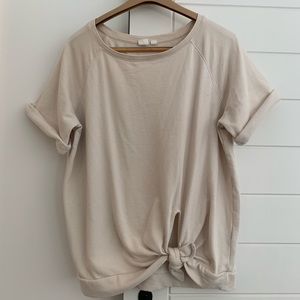 GAP Tops - Top GAP Tops - Top
